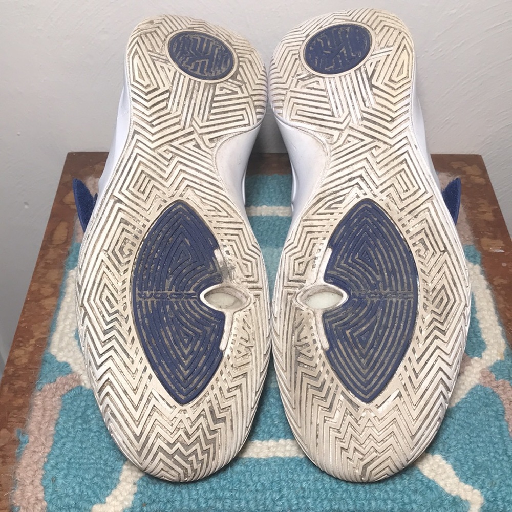 Nike Zoom Kyrie Flytrap 3 - image 6